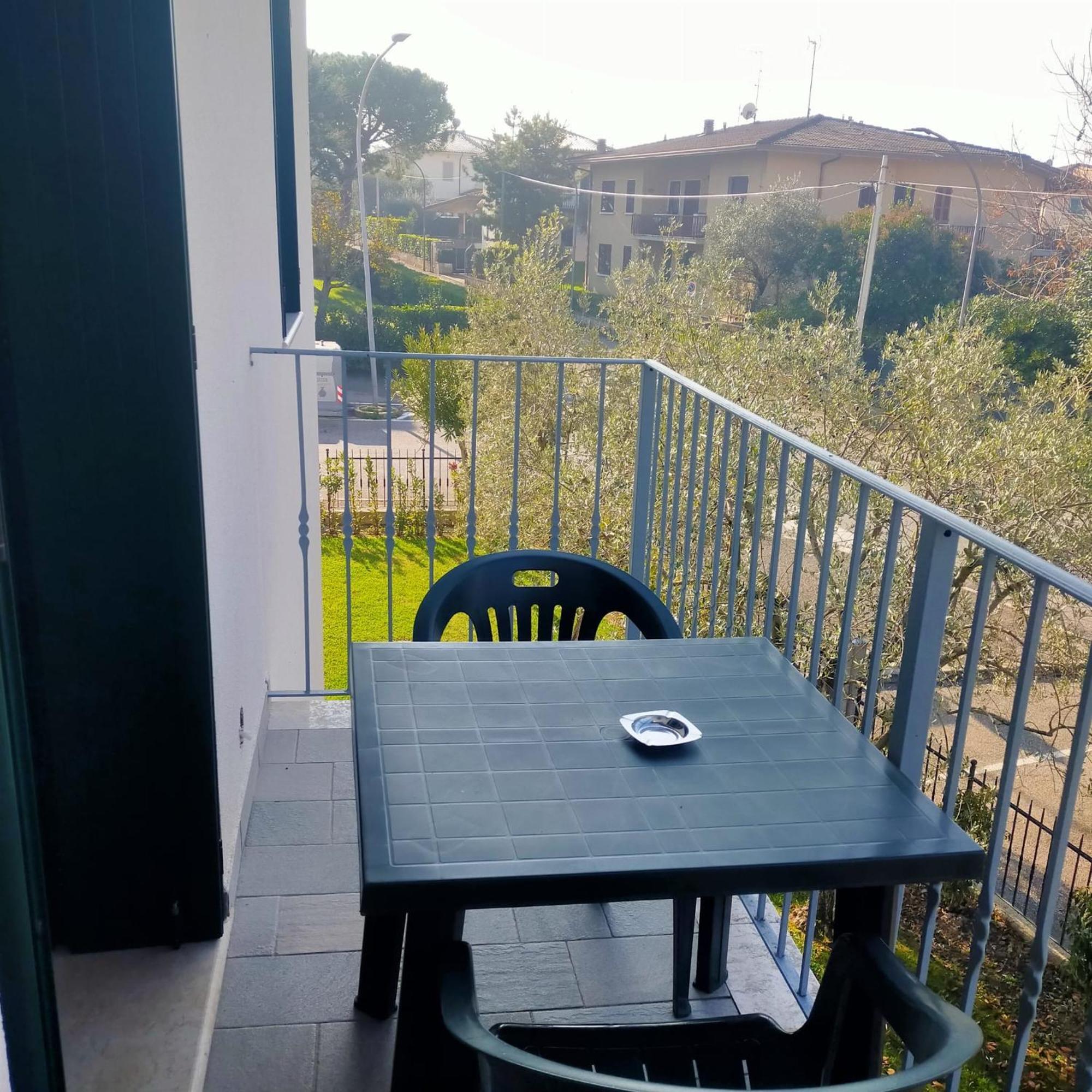 Residence Fiore Rosso Sirmione Room photo